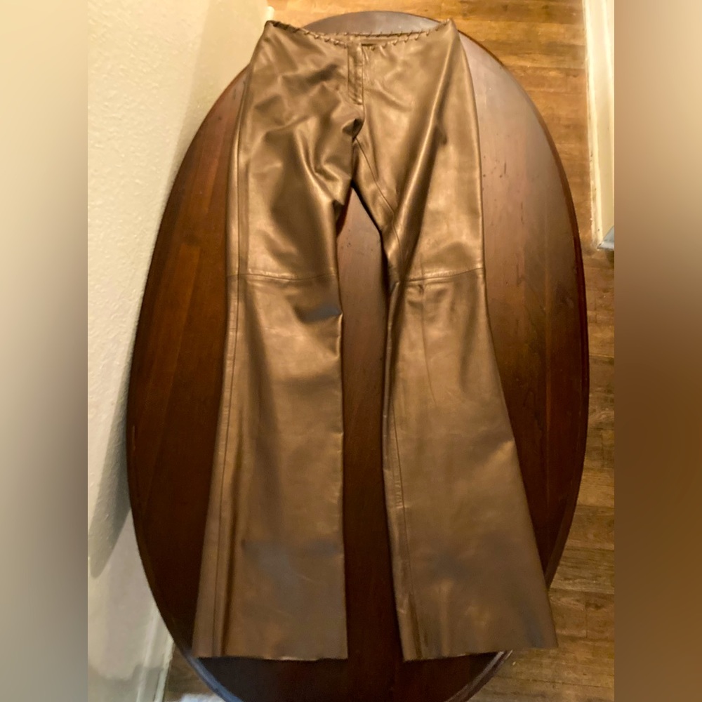 Cache gold bronze genuine leather with suede lining pants FABULOUS Womens Size 2